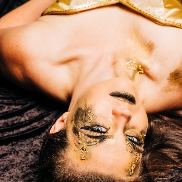 Meet your Posher, Callie - Picture 4 of 7